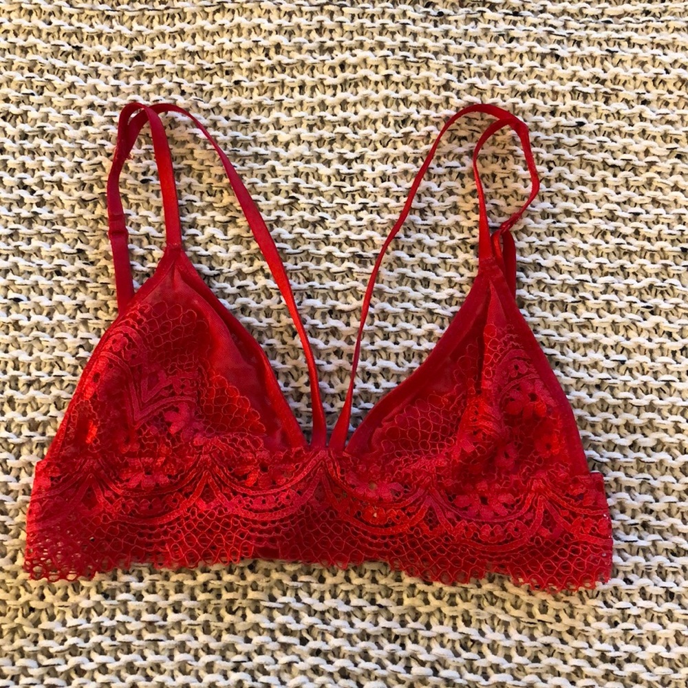 Victoria’s Secret Triangle Strappy Lace Bralette